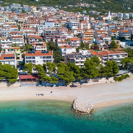 Beach Lucija * Makarska